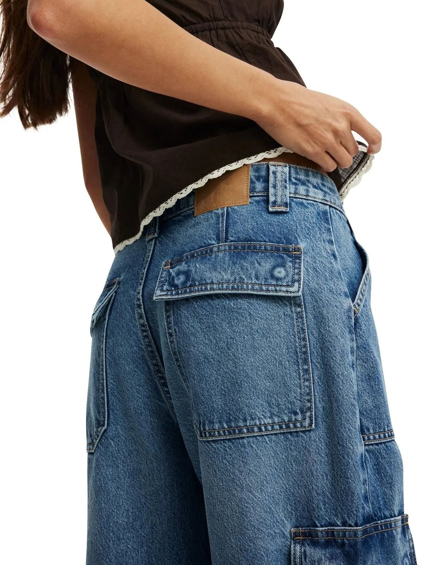 536da4a2-31e2-4db3-ba80-1b3f4cf6e3fa-Max