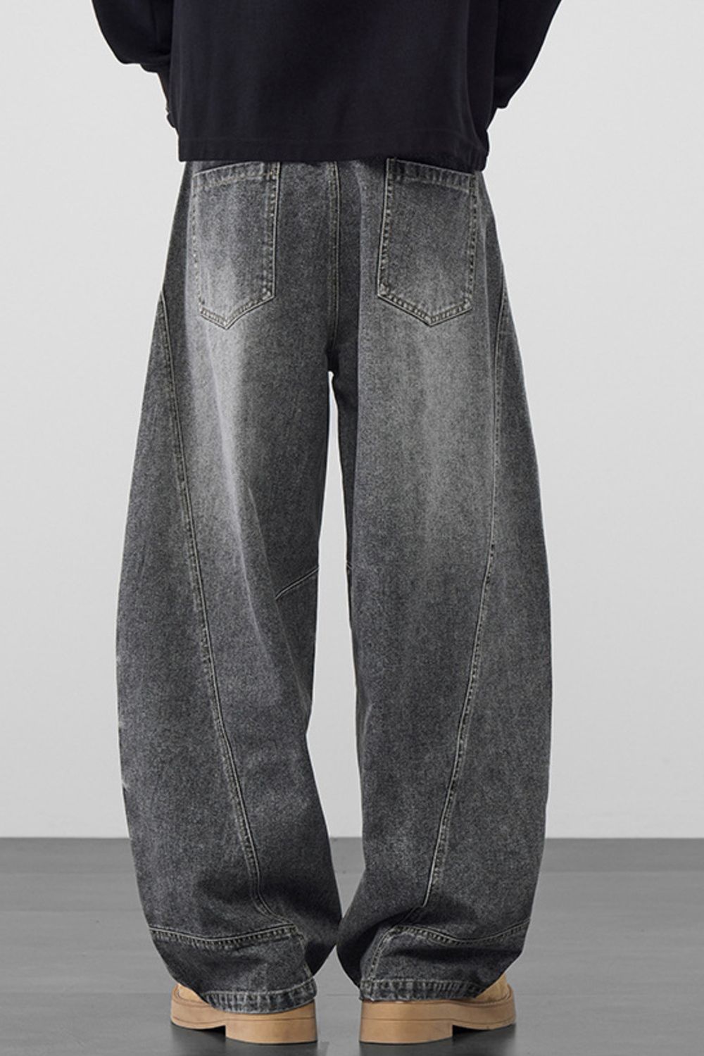 982a9d22-98ef-403a-abce-bc1bb6c263c1-Max