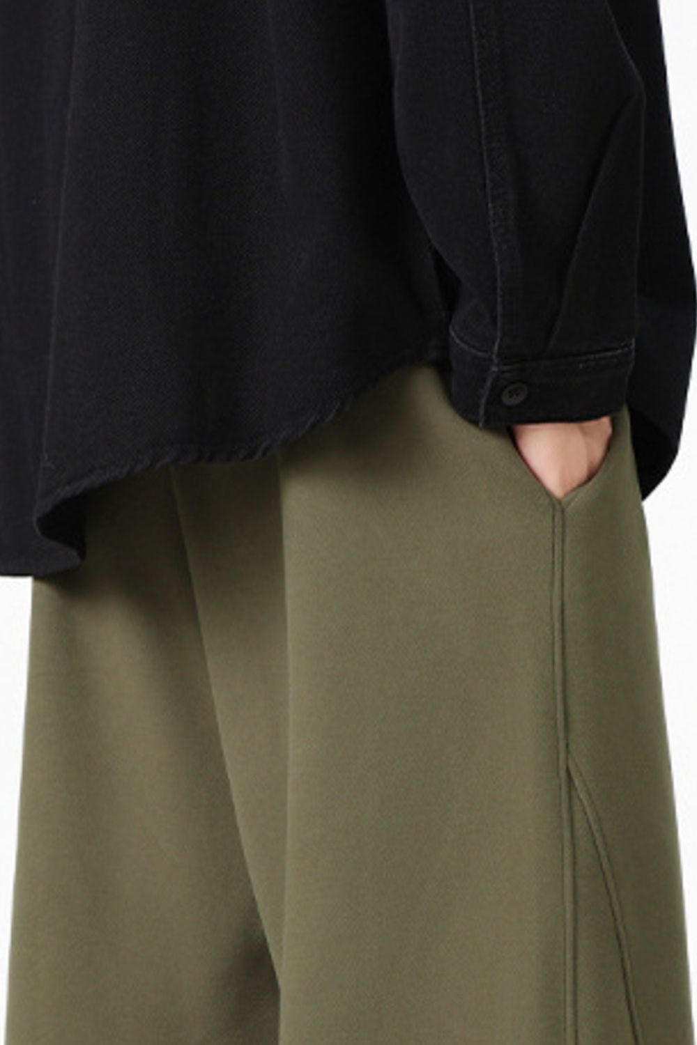 b9d62095-f15e-41a7-a026-13f04203d89e-Max